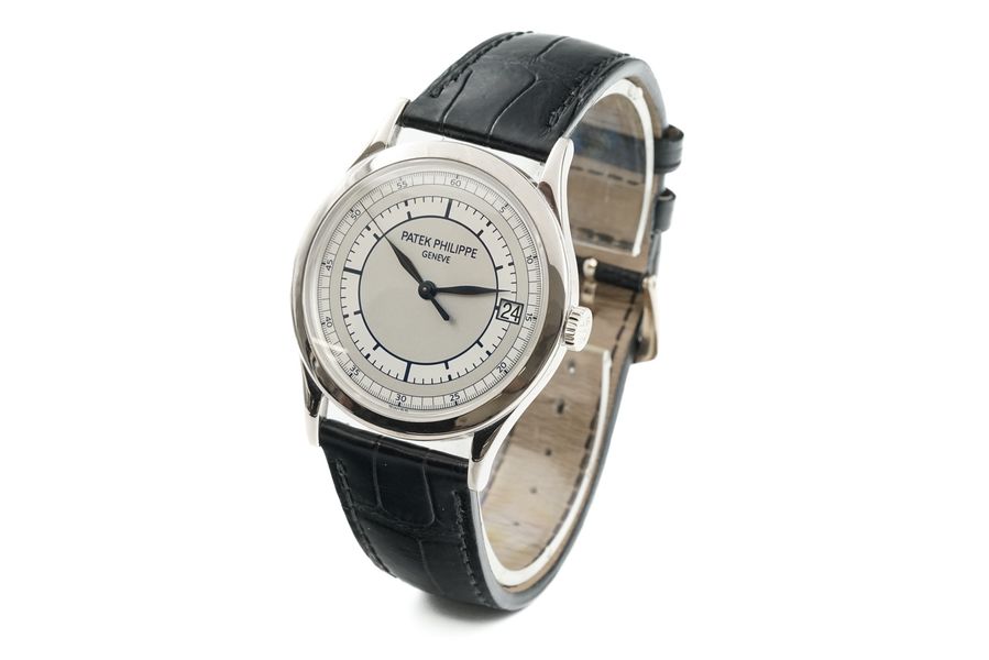 Patek Philippe Calatrava 5296G-001